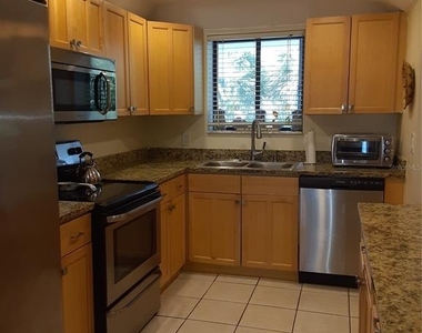 350 S Polk Drive - Photo Thumbnail 4