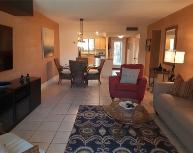 350 S Polk Drive - Photo Thumbnail 8