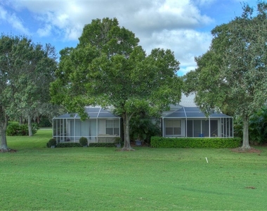 7911 Whitebridge Glen - Photo Thumbnail 8