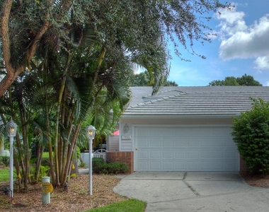 7911 Whitebridge Glen - Photo Thumbnail 31