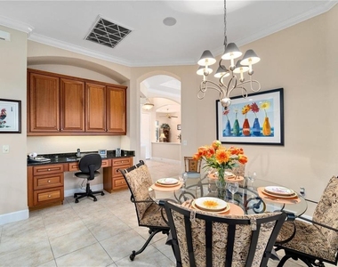 1023 Rainbow Court - Photo Thumbnail 9