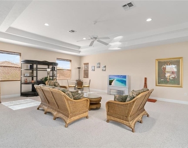 1023 Rainbow Court - Photo Thumbnail 41