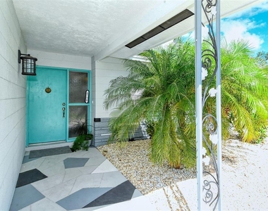 6758 S Lockwood Ridge Road - Photo Thumbnail 2