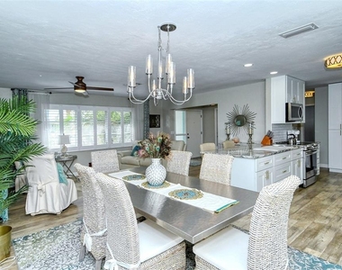 6758 S Lockwood Ridge Road - Photo Thumbnail 13