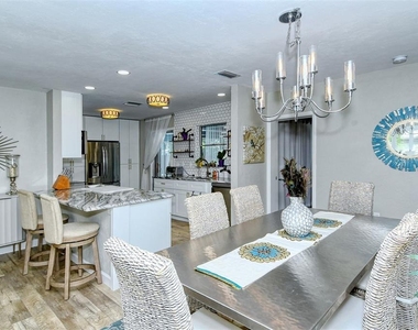 6758 S Lockwood Ridge Road - Photo Thumbnail 8
