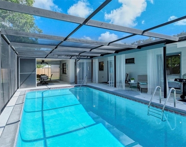 6758 S Lockwood Ridge Road - Photo Thumbnail 38