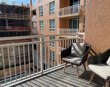 1350 Main Street - Photo Thumbnail 37