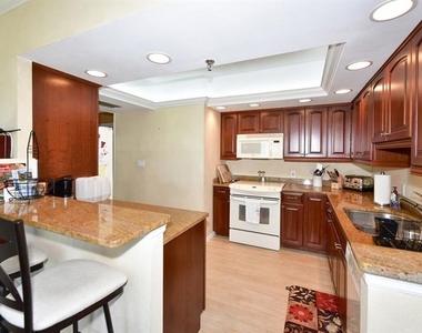 1485 Gulf Of Mexico Drive - Photo Thumbnail 21