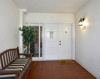 1485 Gulf Of Mexico Drive - Photo Thumbnail 7