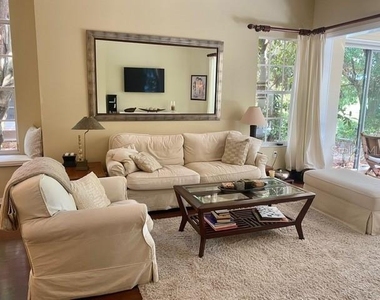 7711 Whitebridge Glen - Photo Thumbnail 8