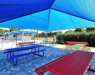 8375 Glenrose Way - Photo Thumbnail 60