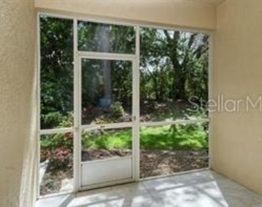 8375 Glenrose Way - Photo Thumbnail 17