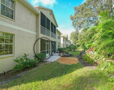 8375 Glenrose Way - Photo Thumbnail 24