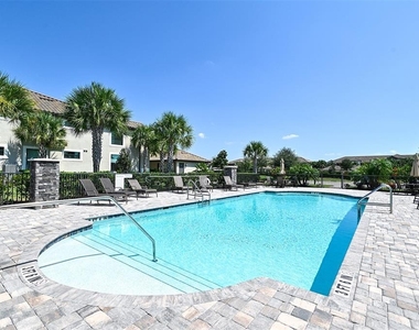 5567 Palmer Circle - Photo Thumbnail 39