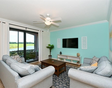 5567 Palmer Circle - Photo Thumbnail 5