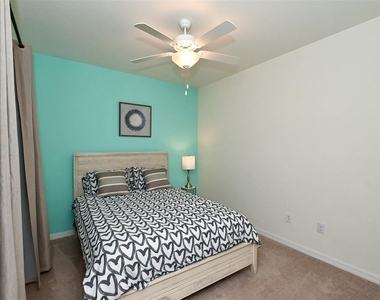 5567 Palmer Circle - Photo Thumbnail 25