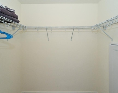 5567 Palmer Circle - Photo Thumbnail 20