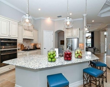 5507 Arnie Loop - Photo Thumbnail 9