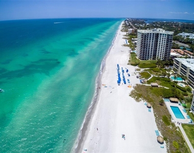 2425 Gulf Of Mexico Drive - Photo Thumbnail 1