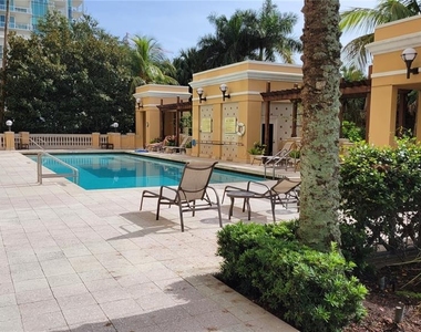750 N Tamiami Trail - Photo Thumbnail 22