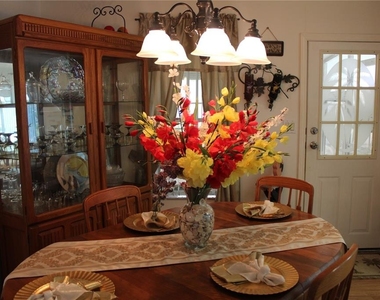 8314 Nancy Lane - Photo Thumbnail 8