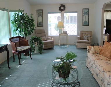 8314 Nancy Lane - Photo Thumbnail 10