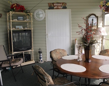8314 Nancy Lane - Photo Thumbnail 21
