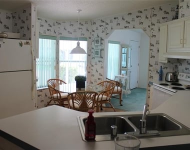 8314 Nancy Lane - Photo Thumbnail 4