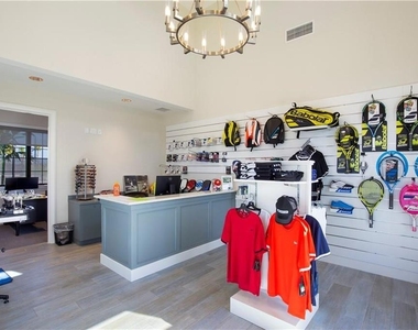 16706 Vardon Terrace - Photo Thumbnail 49