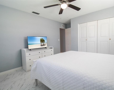2521 Bismark Way - Photo Thumbnail 23