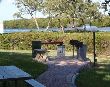 6157 Midnight Pass Road - Photo Thumbnail 27