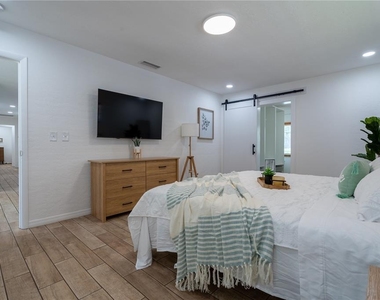 7354 Biltmore Drive - Photo Thumbnail 31