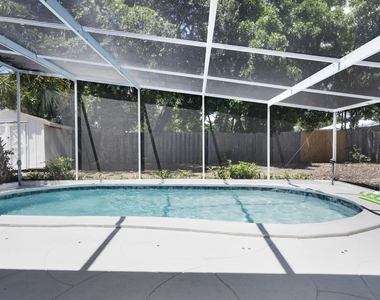 2213 Wason Road - Photo Thumbnail 3