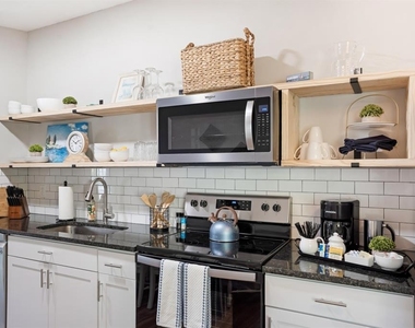 2213 Wason Road - Photo Thumbnail 8
