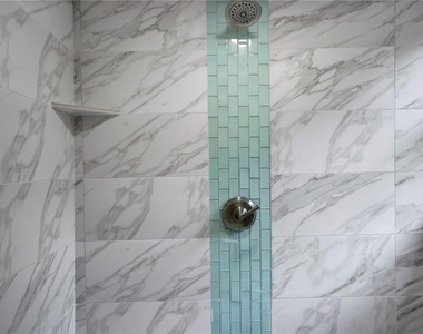 4705 Hollingsworth Avenue - Photo Thumbnail 19