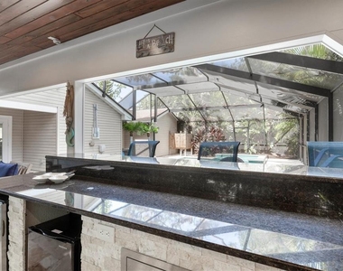 2729 Sydelle Street - Photo Thumbnail 29
