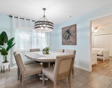 2729 Sydelle Street - Photo Thumbnail 14