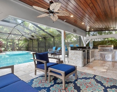 2729 Sydelle Street - Photo Thumbnail 19