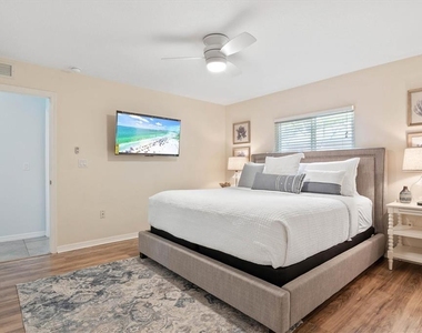 2729 Sydelle Street - Photo Thumbnail 38