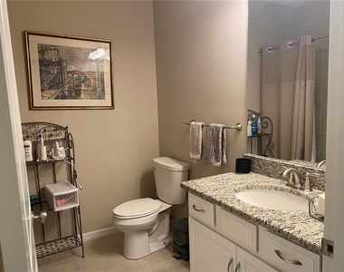 12730 Sorrento Way - Photo Thumbnail 15