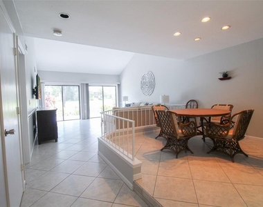 3107 Heatherwood Lane - Photo Thumbnail 14