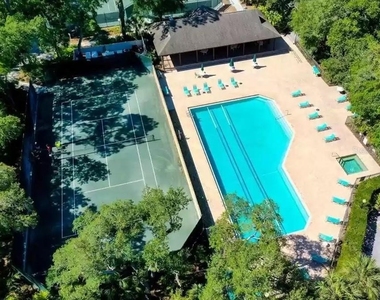 3107 Heatherwood Lane - Photo Thumbnail 2