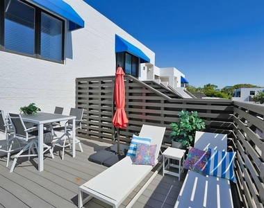 750 Bayport Way - Photo Thumbnail 8