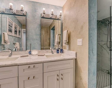 750 Bayport Way - Photo Thumbnail 29