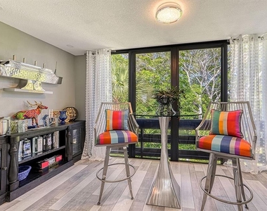 750 Bayport Way - Photo Thumbnail 12