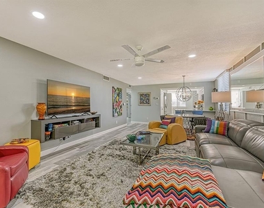 750 Bayport Way - Photo Thumbnail 14