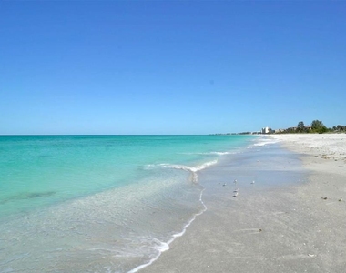 750 Bayport Way - Photo Thumbnail 4