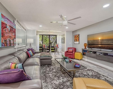 750 Bayport Way - Photo Thumbnail 11