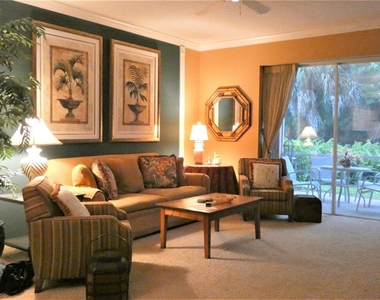 9611 Castle Point Drive - Photo Thumbnail 10