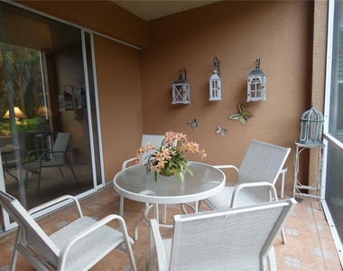 9611 Castle Point Drive - Photo Thumbnail 27